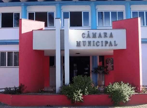 Edilson Espinasse e Elizeu Costa assumem vagas na Câmara no próximo dia 13