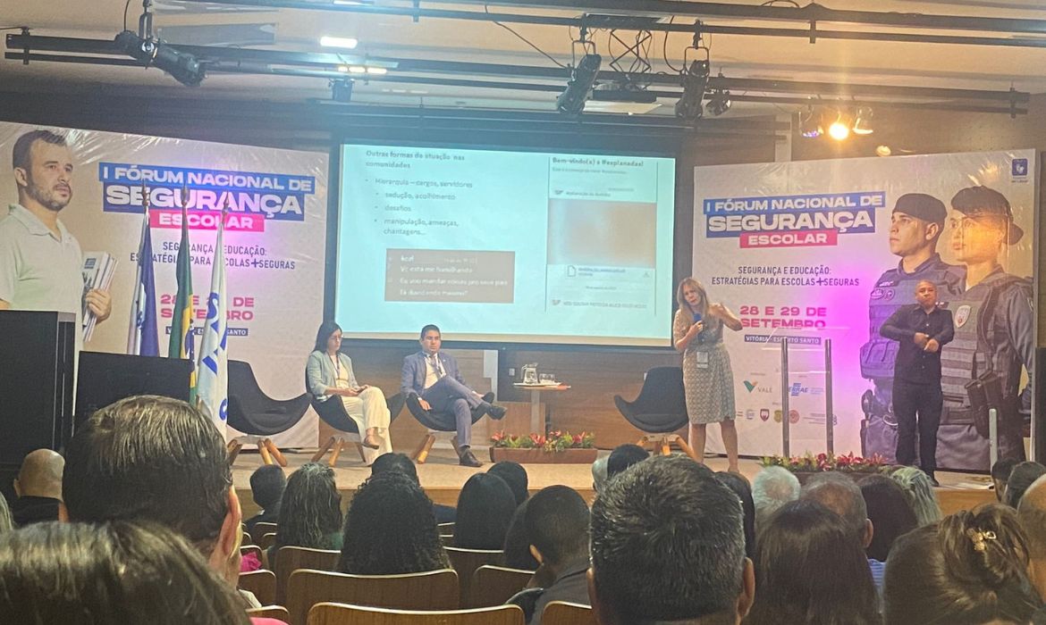 Aracruz participa do 1º Fórum Nacional de Segurança Escolar