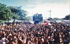 Verão Top em Aracruz, Barra do Sahy, com Trio Elétrico nos Domingos!