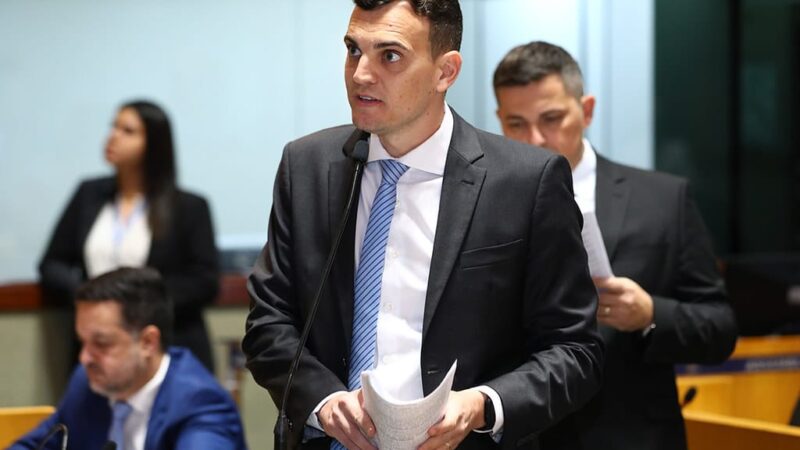 Iniciativa de Apoio: Alcântaro Filho Busca Auxílio para Filhos Órfãos de Feminicídio no ES