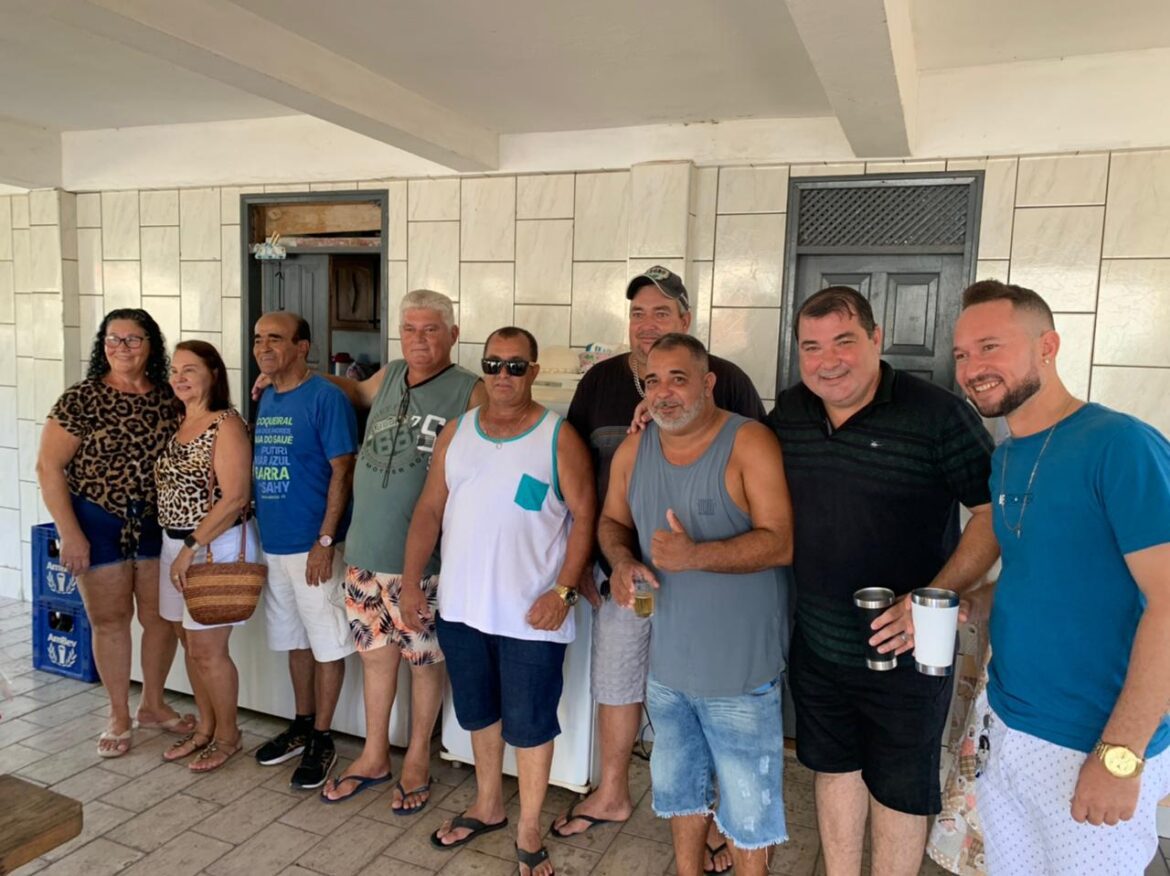 Tardezinha na Orla de Aracruz reúne moradores do Jequitibá em animado encontro de muita resenha