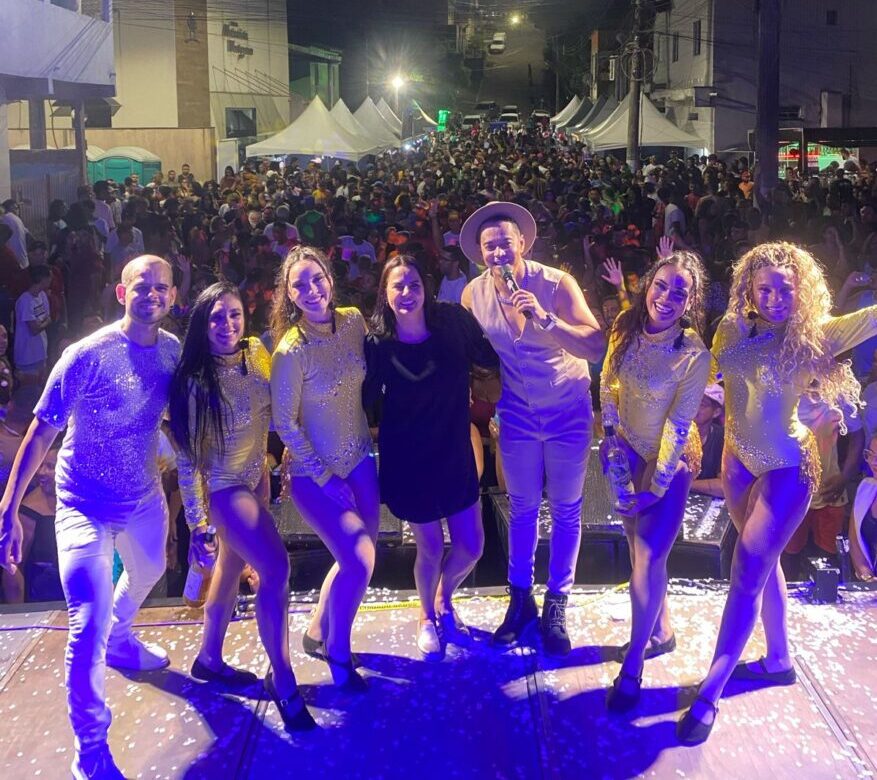 Segatto celebra festa que marca as melhorias na comunidade após anos de abandono