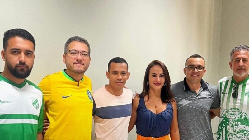 Reunião entre Lideranças do Morobá e Secretária de Ações Estratégicas Promete Soluções para Campo Comunitário