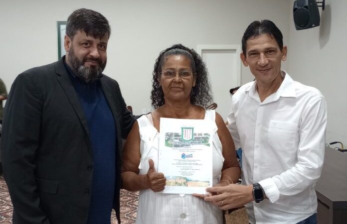 Acordo para regularização fundiária é assinado em João Neiva