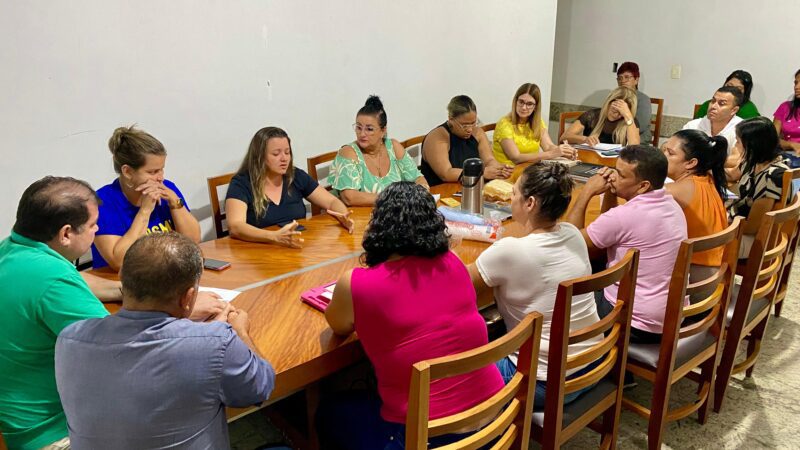 Comissão da Câmara debate com servidores da educação e pais soluções contra bullying a estudantes autistas