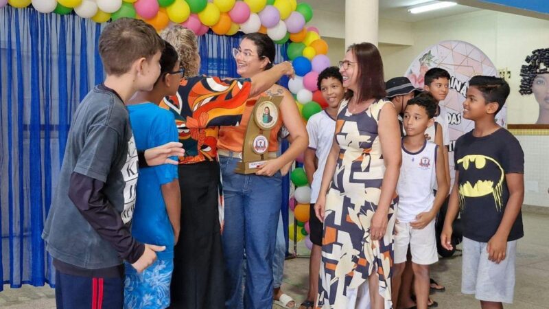 Prefeitura de Aracruz promove entrega do Prêmio Professor Nota 10 Fluência Leitora 2024
