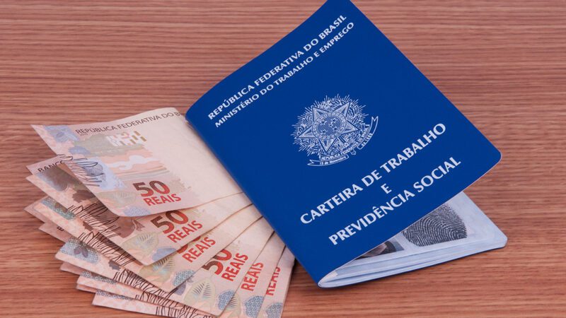 Quando vale a pena pegar empréstimo consignado CLT?