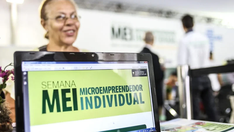 Aracruz promove mutirão gratuito para microempreendedores regularizarem a declaração anual