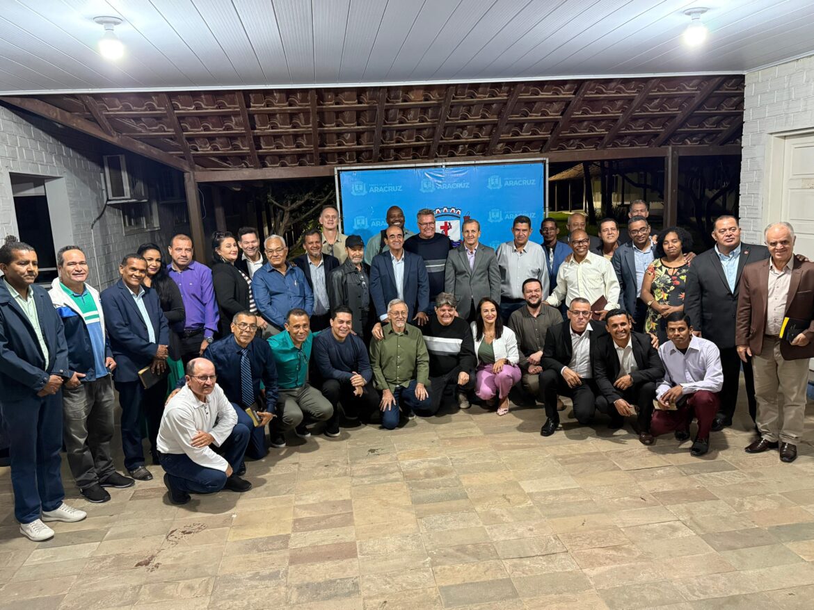 Kapitão, Dr. Coutinho e outras lideranças políticas e religiosas participam do Dia do Pastor Evangélico