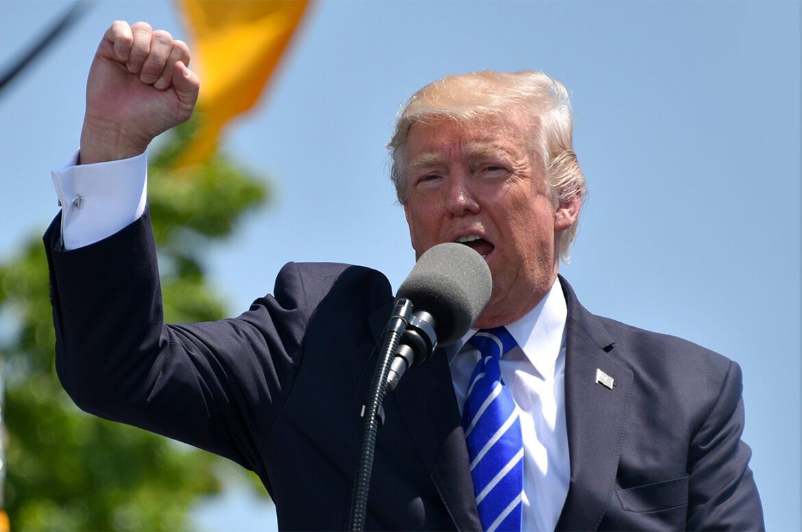 Trump declara tarifaço de 50% para exportações do Brasil; empresários capixabas estão preocupados