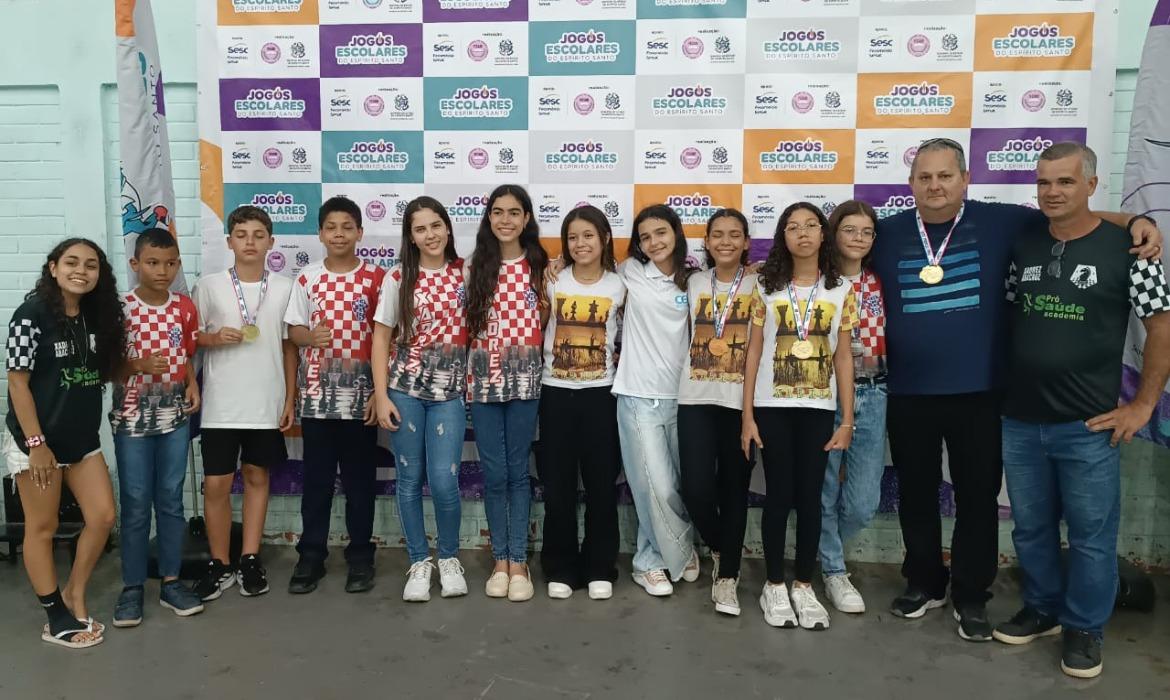 Aracruz bate recorde com maior número de alunos Enxadristas do Brasil nos jogos escolares