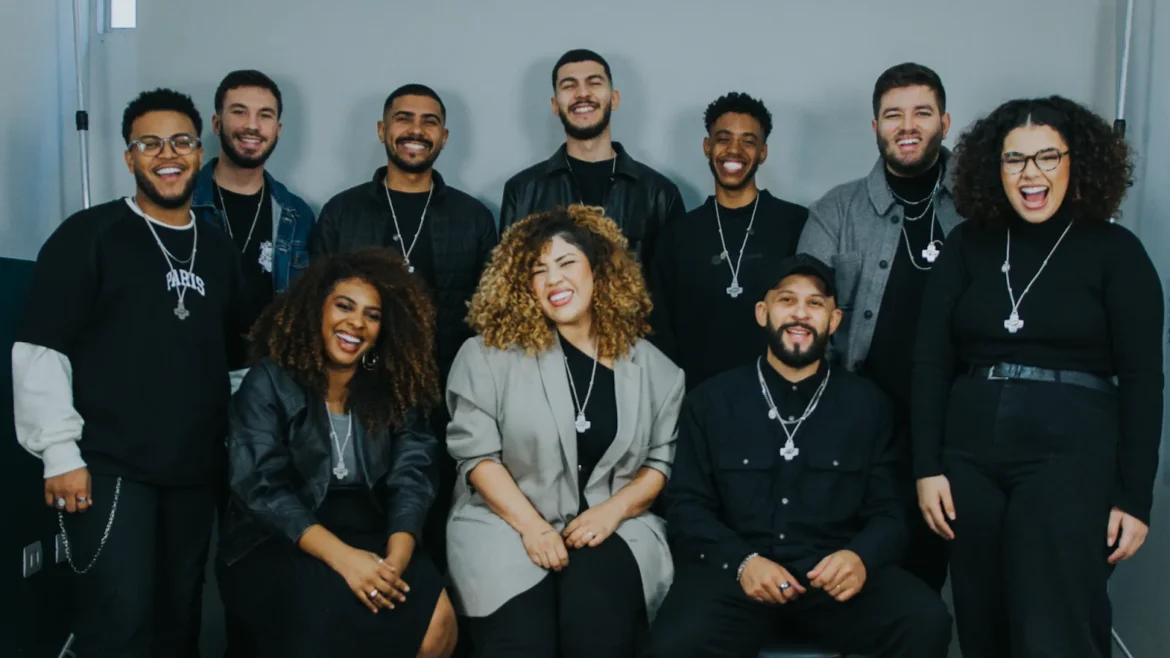 Dia do Cristão Católico em Aracruz recebe a banda Colo de Deus na Praça da Paz