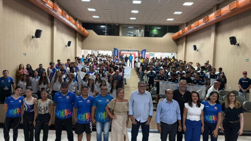 Aracruz inicia Jogos Escolares com mais de mil atletas
