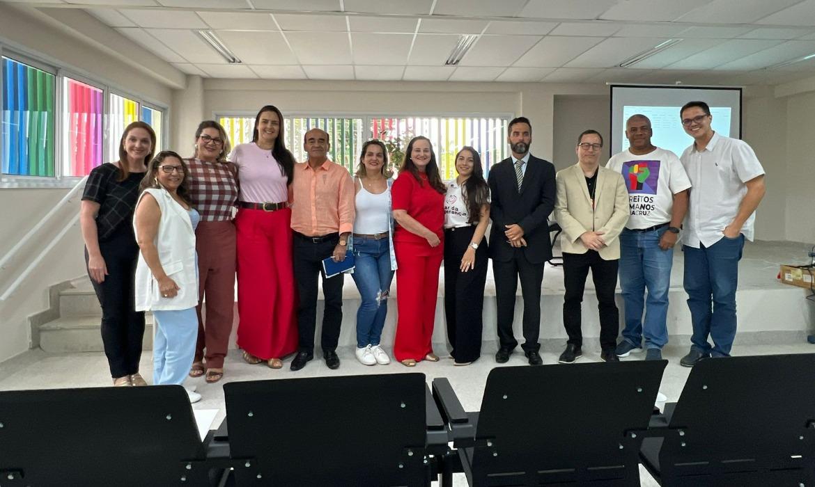 Aracruz realiza seminário para integrar políticas e fortalecer atendimento à população em situação de rua
