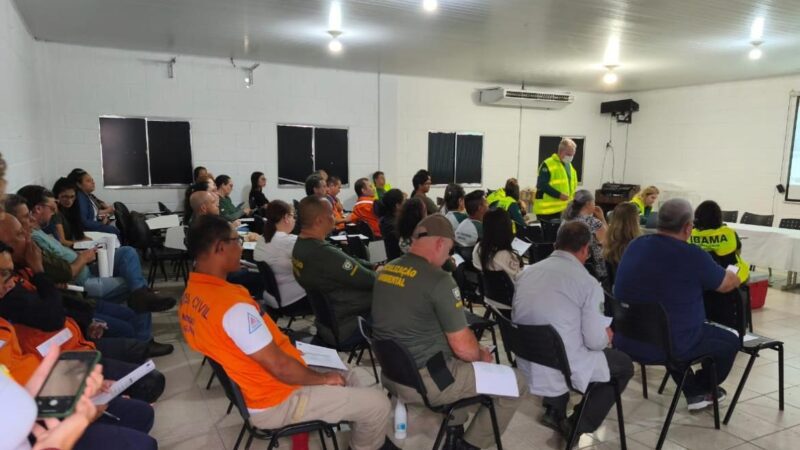 Aracruz se prepara para proteger o litoral com o “Praia sem Óleo”