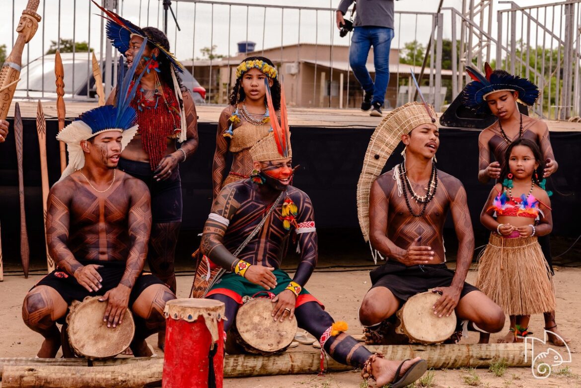 Município de Aracruz reúne artistas e sociedade para discutir políticas culturais