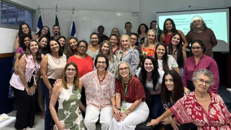 Aracruz promove palestra sobre competências socioemocionais para famílias da rede municipal