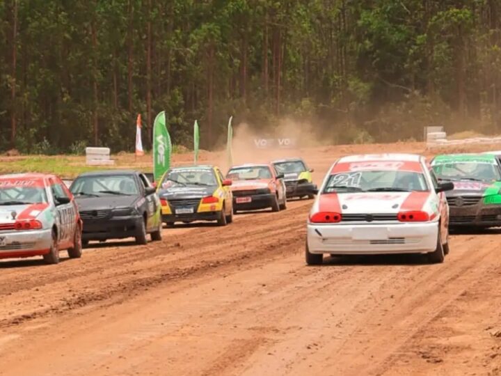 Velocidade na Terra homenageia o Dia Internacional da Mulher em Aracruz