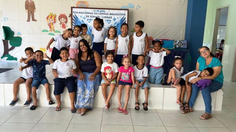 Rede municipal marca o Dia Nacional da Libras com programação especial