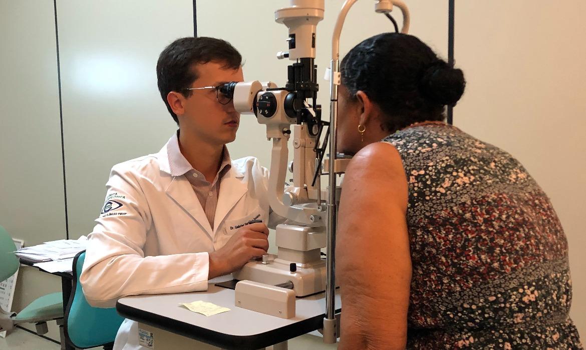 Ação da Saúde com carretas de oftalmologia e ultrassonografia registra quase 3 mil atendimentos