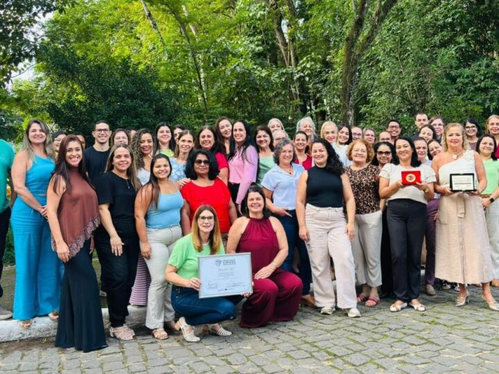 Aracruz conquista Selo Ouro e se destaca na 5ª Premiação Escola que Colabora