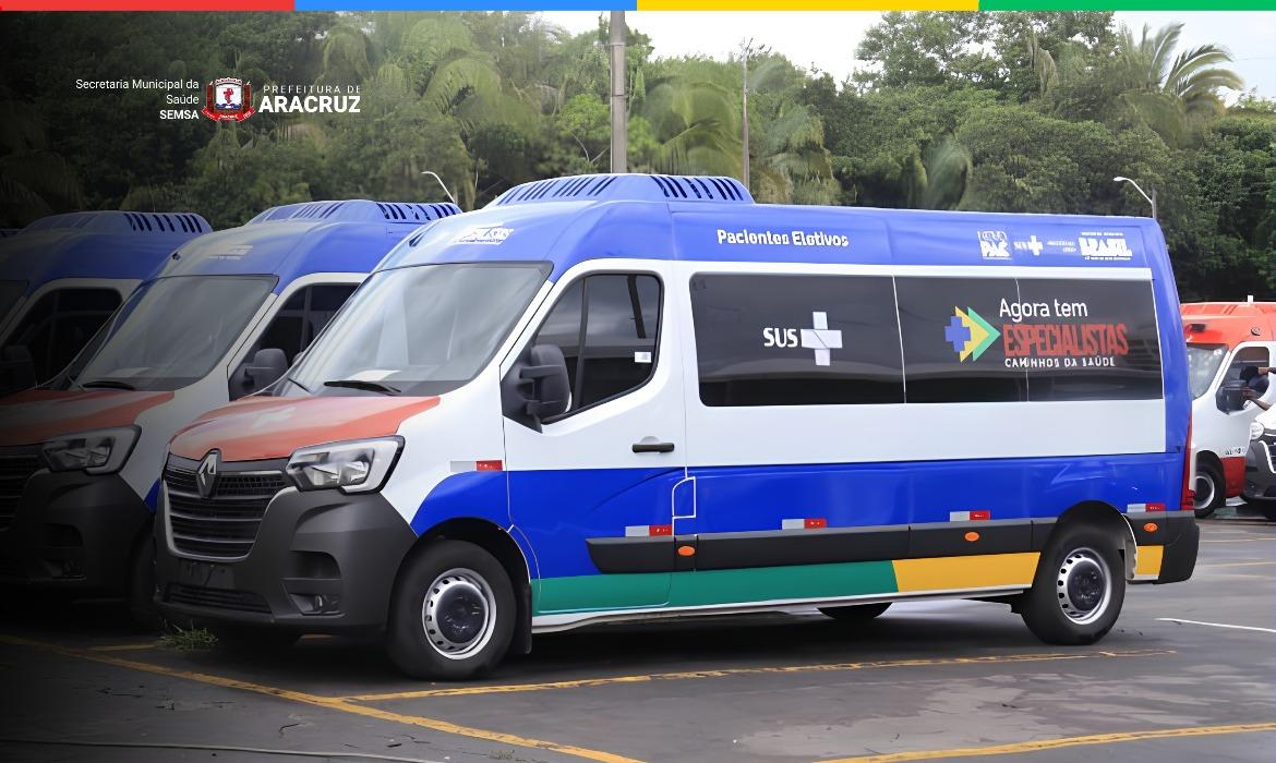 Saúde recebe van do Programa Agora Tem Especialistas e amplia transporte de pacientes