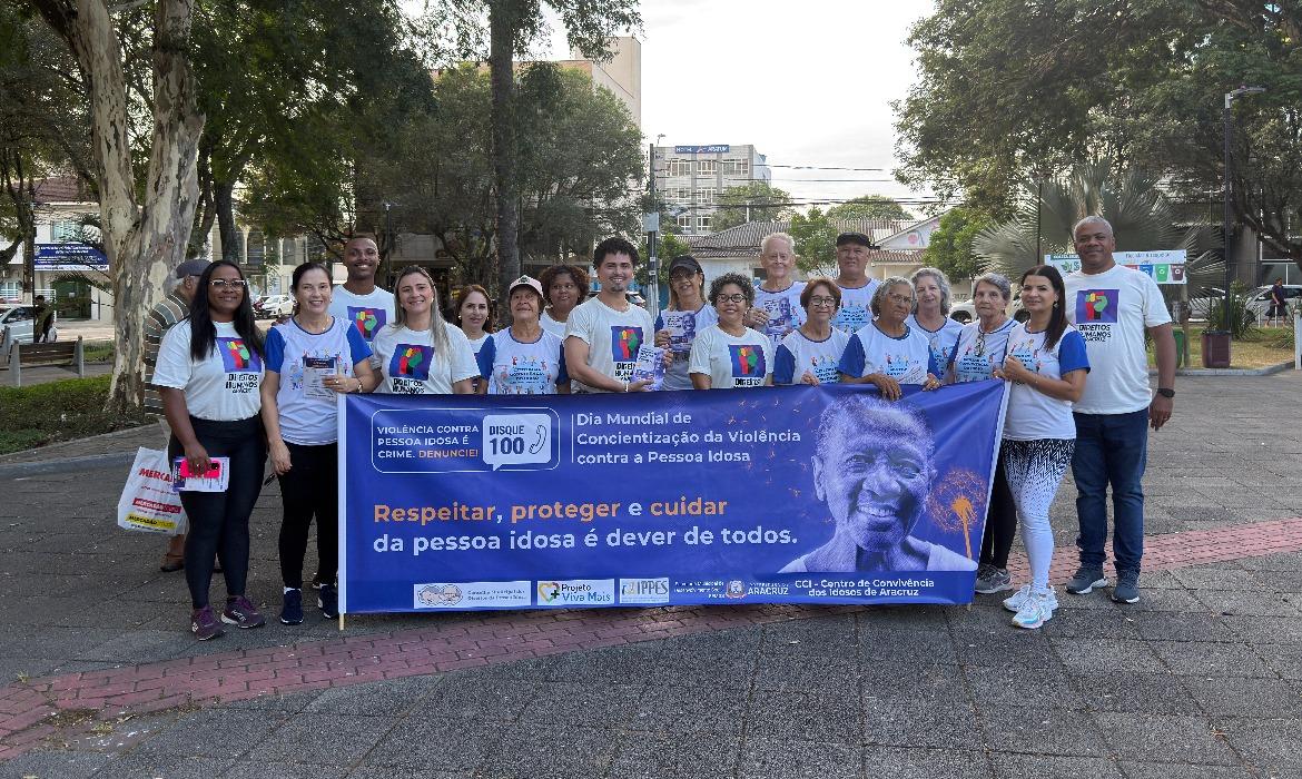 Aracruz promove ação de conscientização sobre os direitos da pessoa idosa