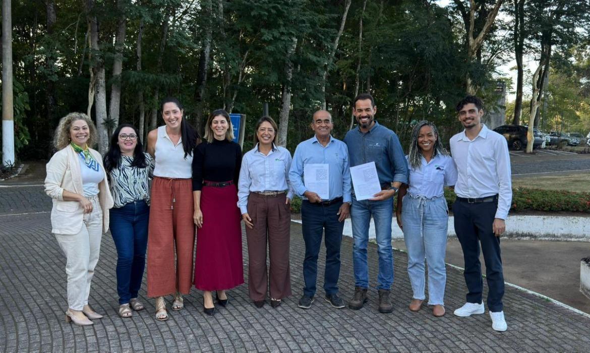 Prefeitura de Aracruz formaliza acordo com a Suzano para regularização fundiária