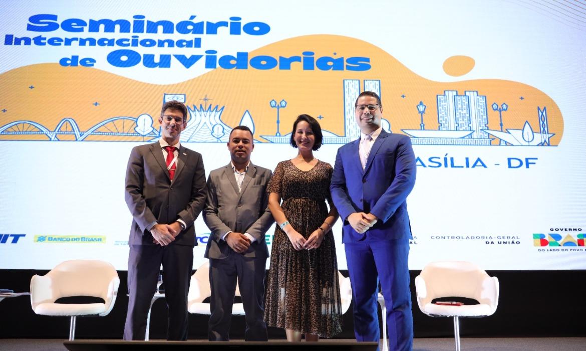 Ouvidoria Municipal apresenta boas práticas em seminário internacional