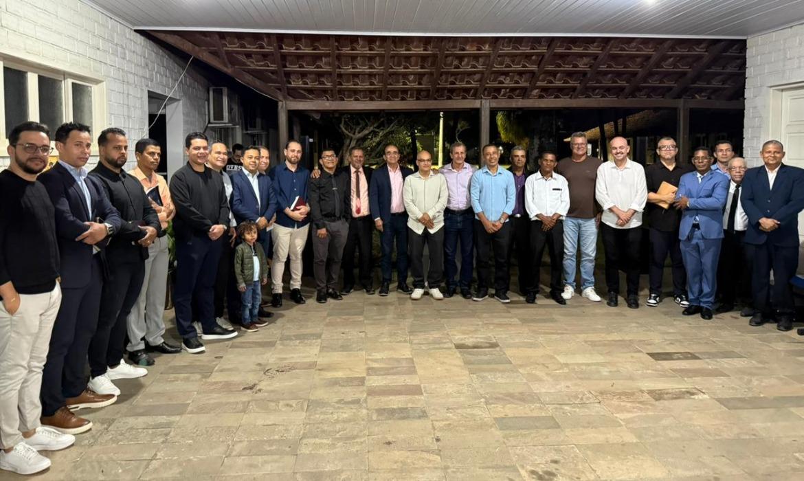 Prefeitura de Aracruz celebra o Dia do Pastor com homenagem a líderes religiosos