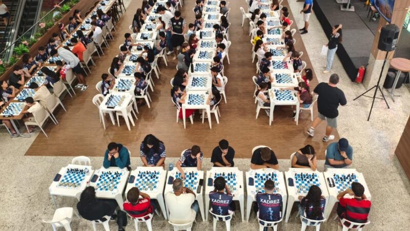 Mais de 100 estudantes participam da 6ª etapa do Circuito Municipal de Xadrez de Aracruz