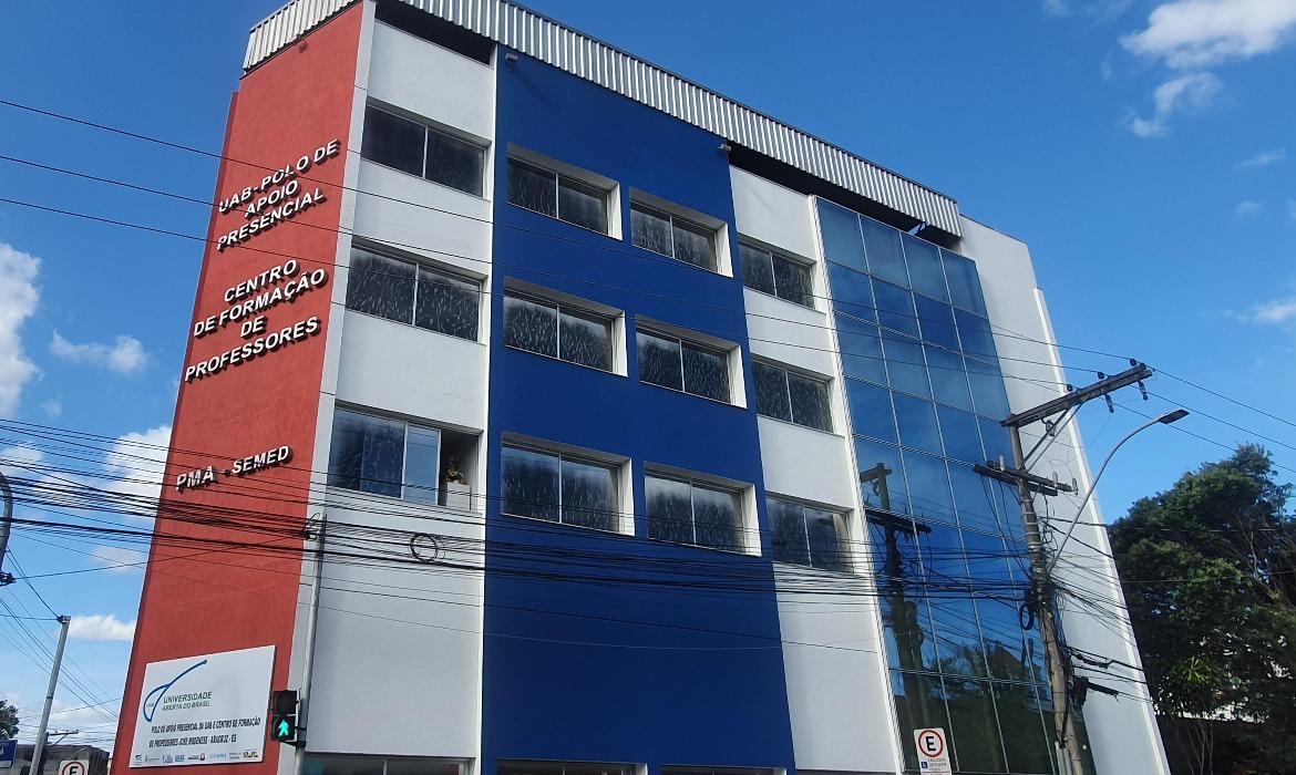Polo UAB Aracruz celebra formatura de estudantes em Química e Tecnologia em Sistemas para Internet