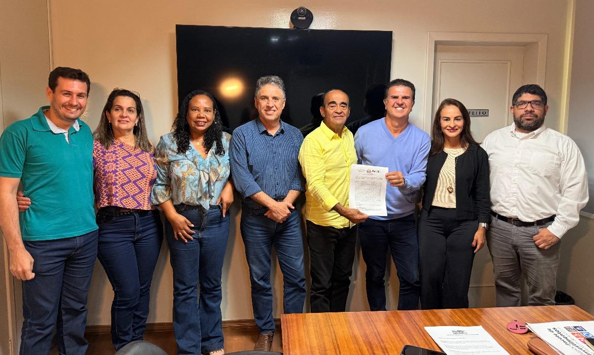 Aracruz firma parceria com Sesi/Senai para ampliar oferta de cursos profissionalizantes