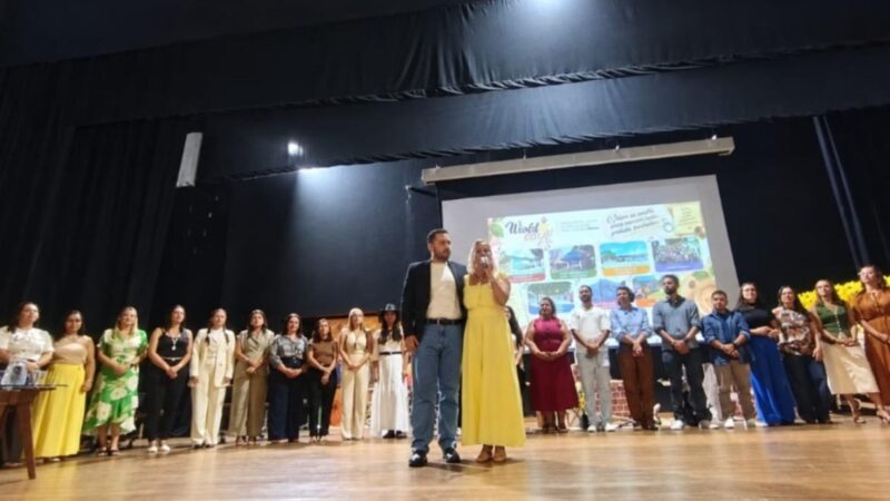 World Café reúne escolas de tempo integral para compartilhar boas práticas educacionais