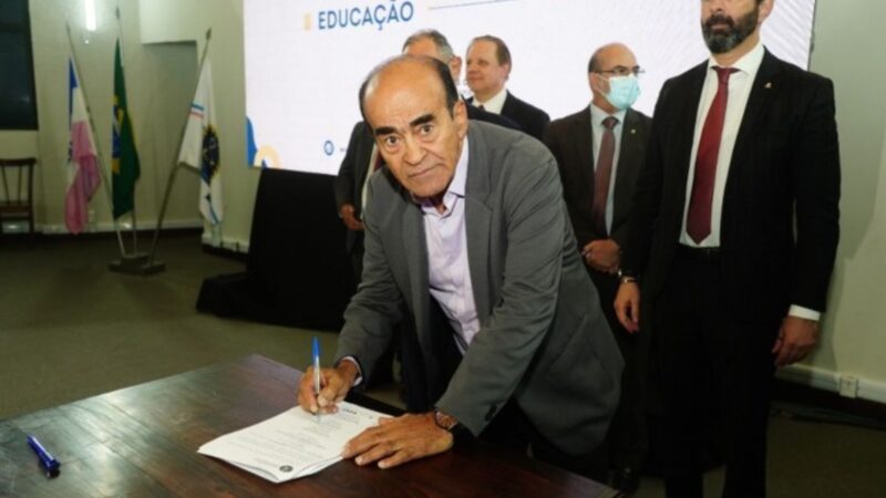 Prefeitura de Aracruz participa de solenidade de assinatura do Termo de Ajustamento da Gestão (TAG) da Educação