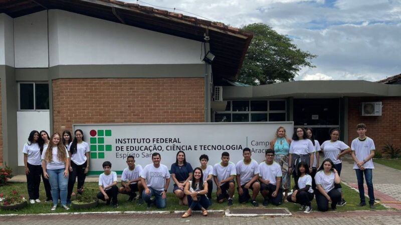 Curso de Extensão Preparatório Rumo ao Sucesso beneficia mais de 150 estudantes da Rede Municipal de Ensino