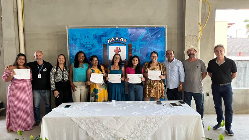 Certificados de Conclusão de Cursos Entregues à Comunidade da  Barra do Sahy