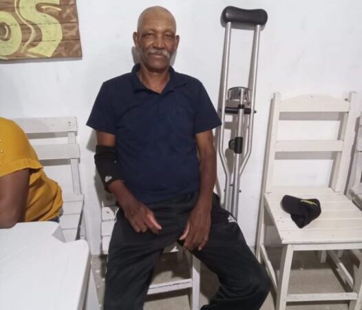 Ajude Paulo Pereira a Obter uma Cama Hospitalar, Cadeira de Rodas e Cadeira de Banho
