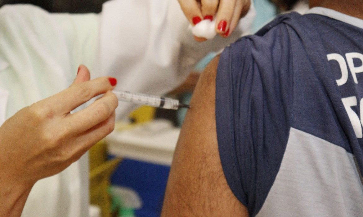 Prefeitura de Aracruz intensifica campanha de vacinação contra a gripe