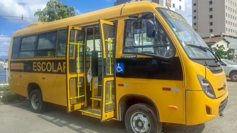 Município de Aracruz é contemplado com mais dois ônibus escolares